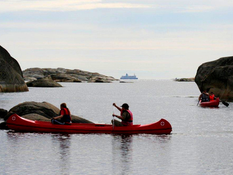 Kanotur på fjorden utenfor Heia Eidene